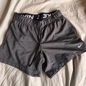 grey nike shorts